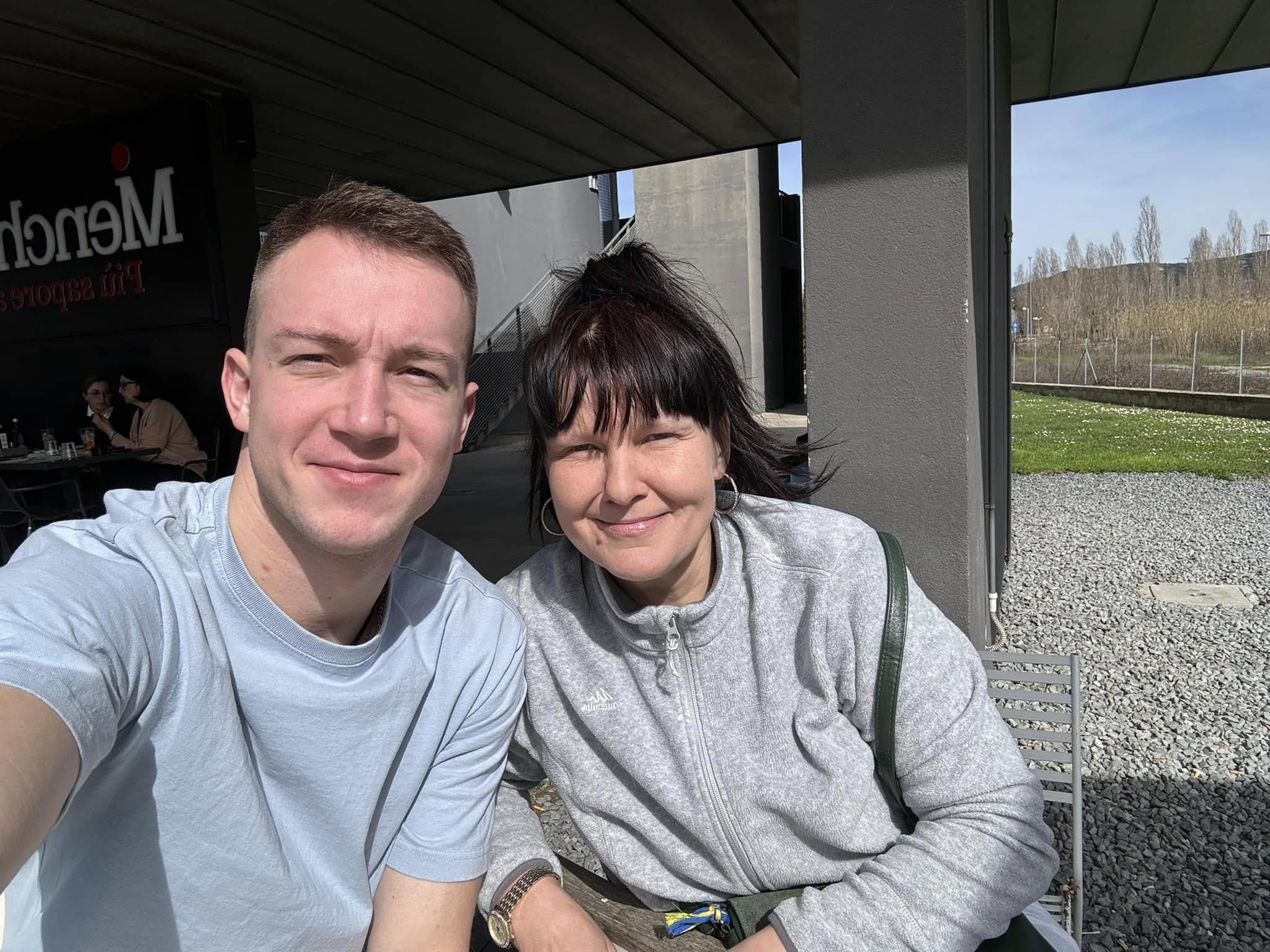 Oleh with his mother